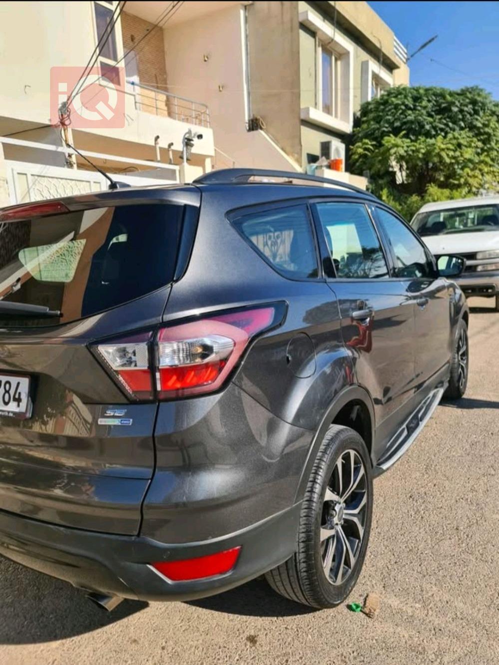 فورد إسكيب